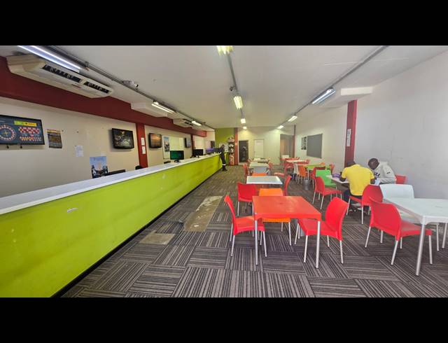 160M² BUILDING TO LET IN BALLITO CENTRAL